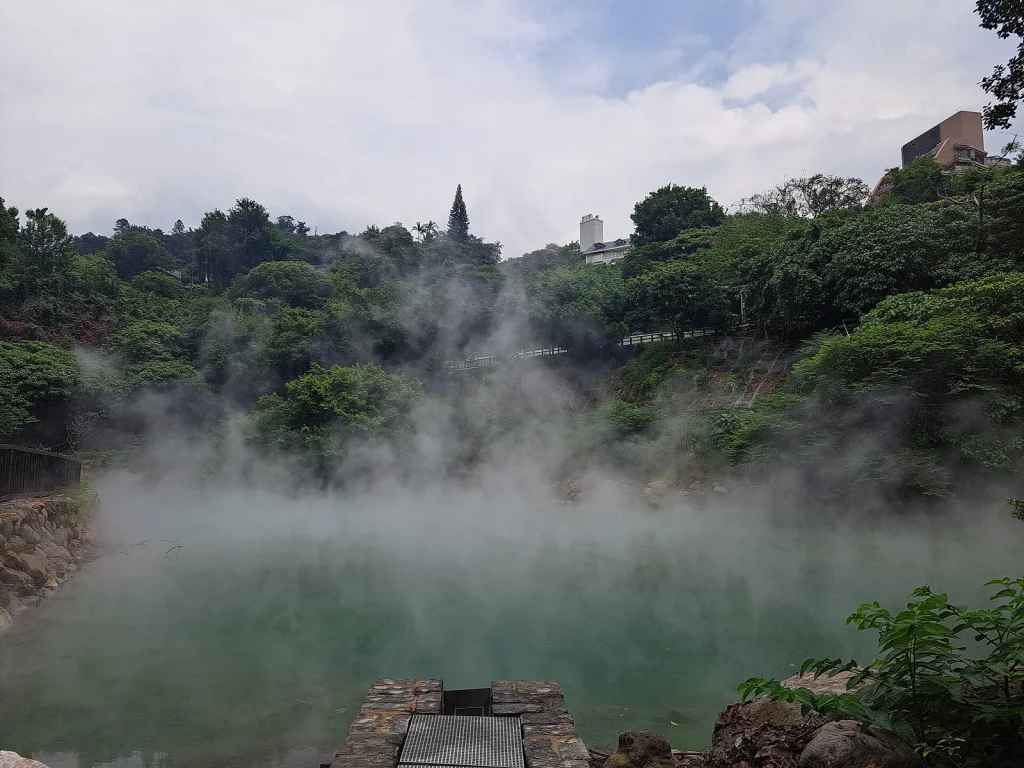 北投の地熱谷