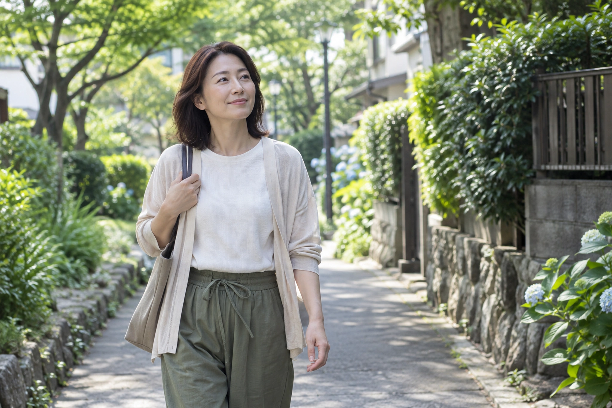 予定を入れずに休む時間をつくる女性